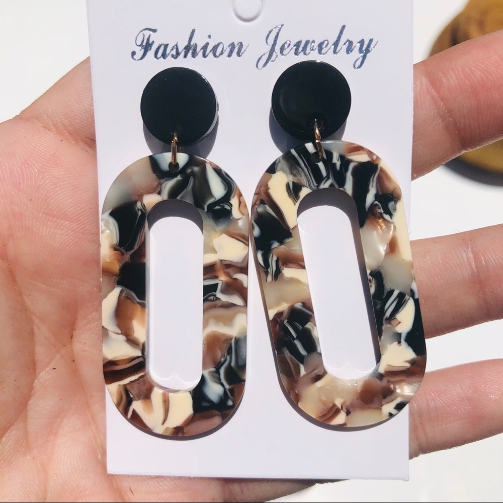 Black & Cream Acrylic Earrings 2/$20 - Picture 3 of 3